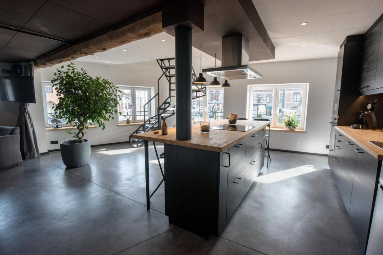 Froissart Loft Et Studio Chimay Esterno foto